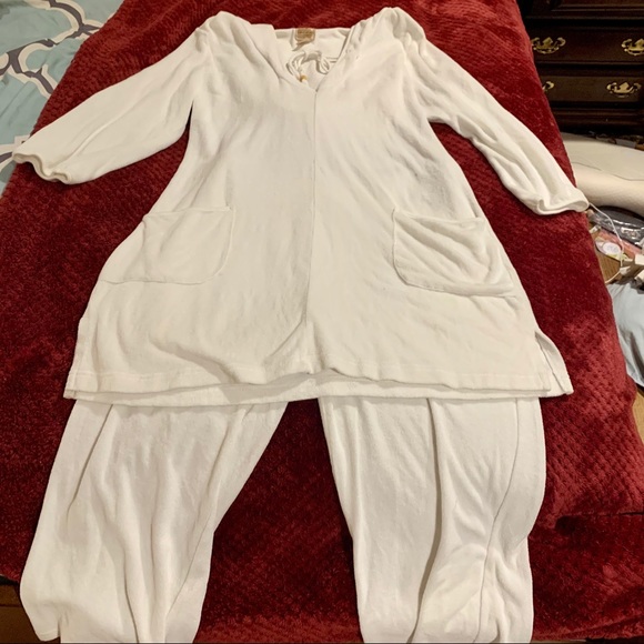 Mod-O-Doc White Terrycloth 2 Piece Outfit - Picture 1 of 13